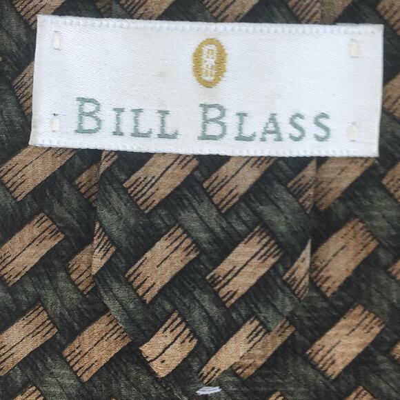 BILL BLASS ALL SILK NECKTIE - Picture 5 of 8